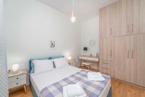 Dione Apartment