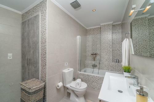 Dione Apartment