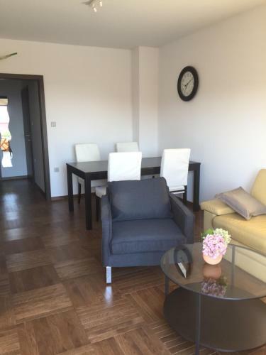 Apartamentos Petiva House
