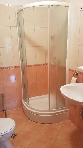 Hostal Apartmani Lovric