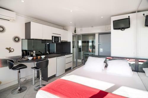 Apartamento Studio Village Naturiste Spy On Me