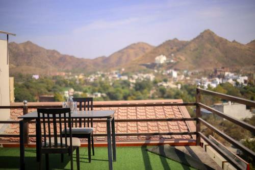 Mangal Hotel And Resorts