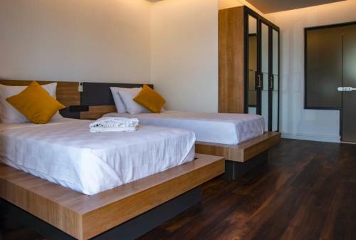 Luxury Life Villas