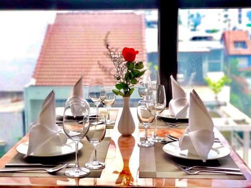 Napoleon Hotel Nhatrang