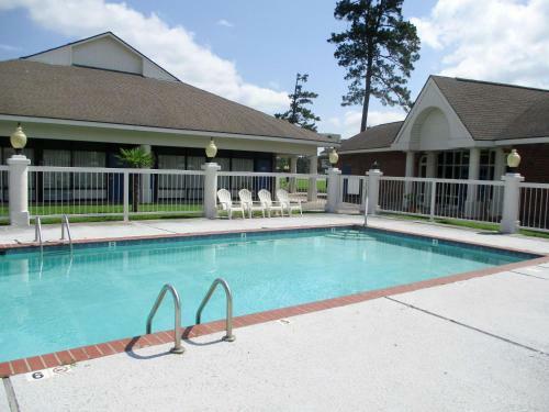 Motel Oakwood Inn