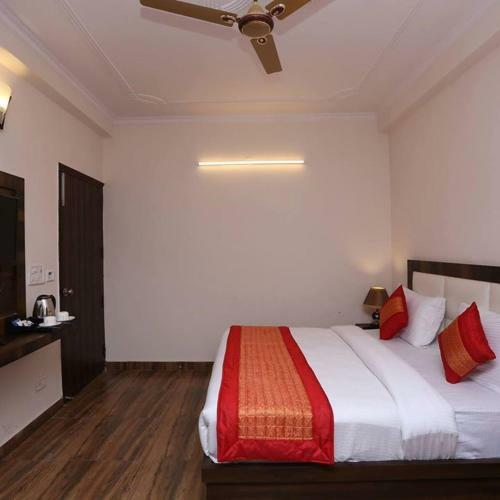 Airport Hotel Prime Plaza