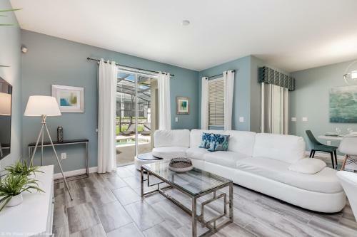 New Pool Home, 10 Mi To Disney Free Waterpark