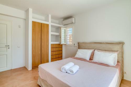 Villa Beachfront House - 5 Bd And Private Patio