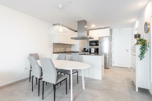 Bluewave Apartment