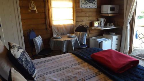 Bed & Breakfast Luxury Log Cabin With Views Of The Devon Countryside
