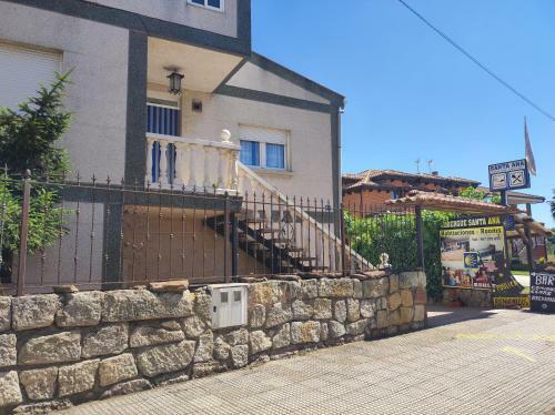 Albergue Santa Ana
