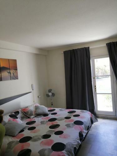 Apartamento Bajo Naturista A Pie De Playa.