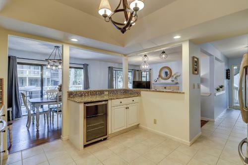 161 Beachwalk 2 Br Near Ocean Shipyard