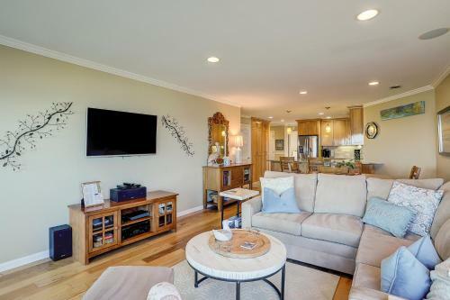 402 Sea Cloisters 2 Br Oceanfront