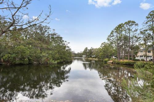 Villa 7613 Huntington