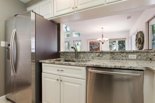 Villa 7647 Huntington