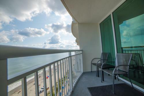 Apartamento Deluxe Ocean Front One Bedroom Suite In Sandy Beach Resort