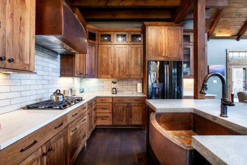 Hickory Homestead - Hottub, Wcaccessible