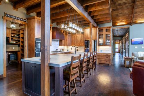 Hickory Homestead - Hottub, Wcaccessible