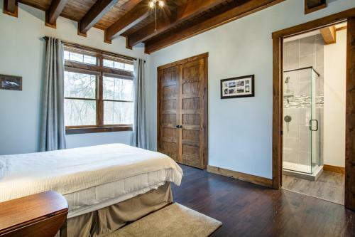 Hickory Homestead - Hottub, Wcaccessible