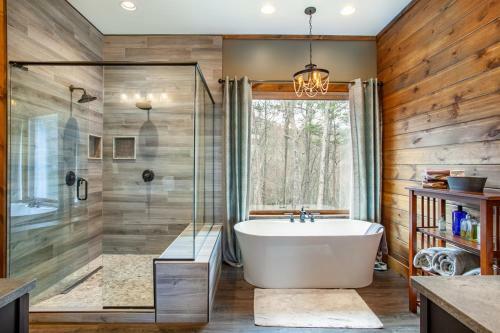 Hickory Homestead - Hottub, Wcaccessible