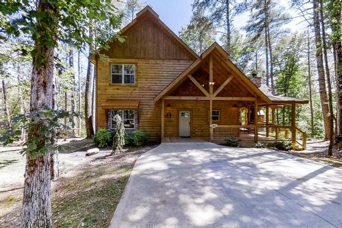 Adventure Lodge