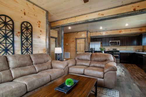 Apartamento Modern Mountain Getaway With Mtn View And Game Room