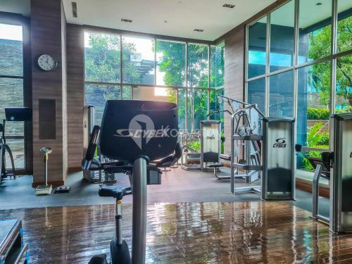 Blanc By Kozystay - 1br Apartment In Scbd