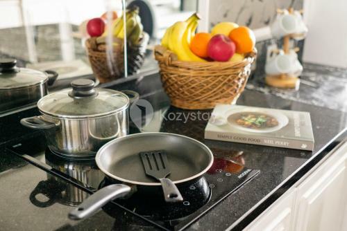 Blanc By Kozystay - 1br Apartment In Scbd