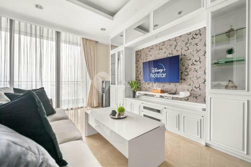 Blanc By Kozystay - 1br Apartment In Scbd