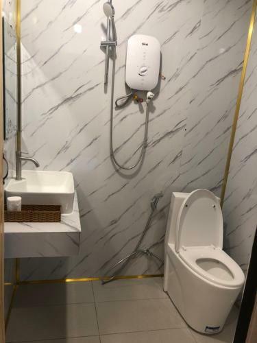 Hostal Nh� C?a B?p 01