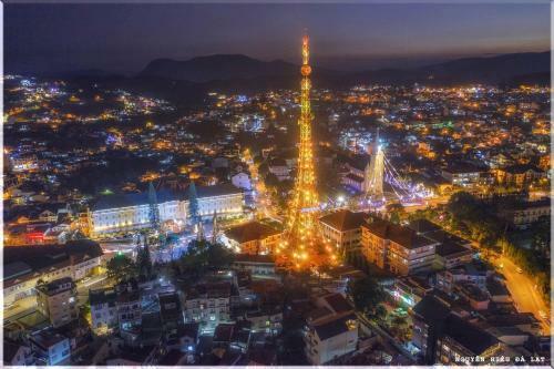 Hotel Kh�ch S?n Thu Lan