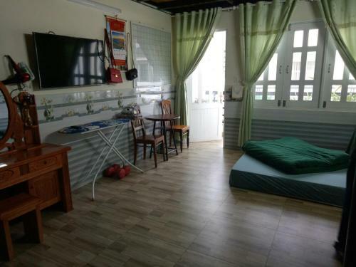 Hostal Anh ?�o's House Dalat