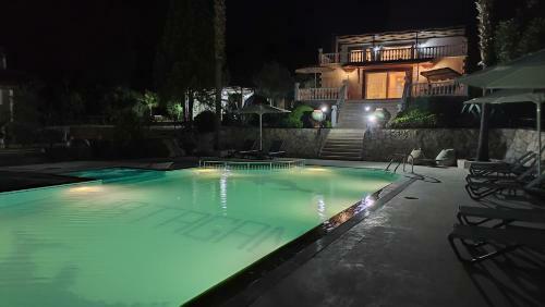 Apartamento Yatagan Manor