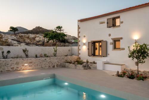 Froudi Villa Near Falaserna ''construction 2022''