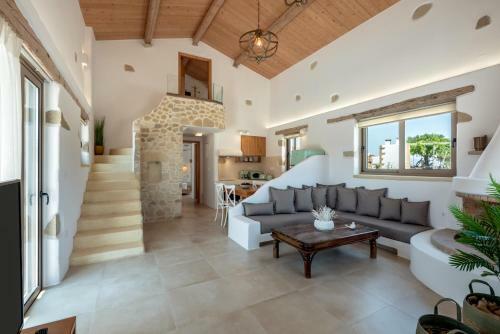 Froudi Villa Near Falaserna ''construction 2022''