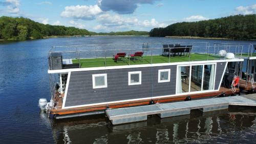 Hausboot-urlaub24 - Marina Buchholz