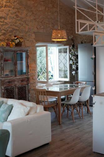 La Casita Bianca