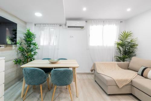 Apartamento En Playa Con Piscina Con Aacc