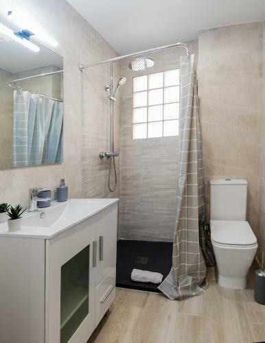 Apartamento En Playa Con Piscina Con Aacc