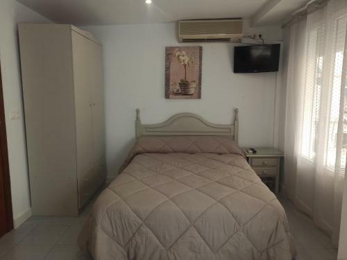 Hostal Casa Kalma (antes Pensi�n Taxi)