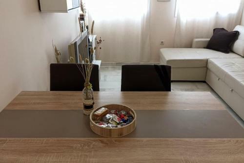 Bonito Apartamento En Chilches. M�laga