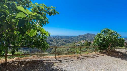 Cortijo Montes C�mpeta By Ruralidays
