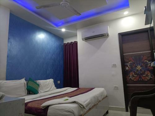 Hostal Hotel All Season