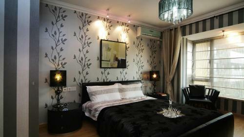 Hostal Hotel All Season