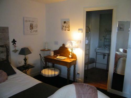 Hotel H�tel-restaurant C�t� Rivage