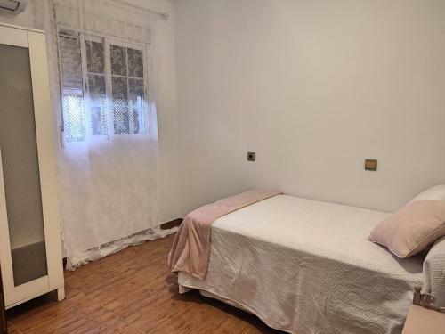 Apartamento Junto A Plaza De Andaluc�a