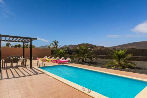 Villa Palm View By Villa Plus