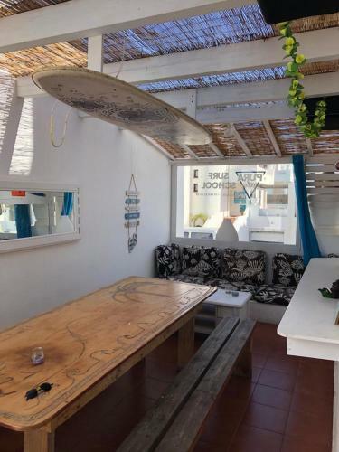 Albergue Long Beach Surf House