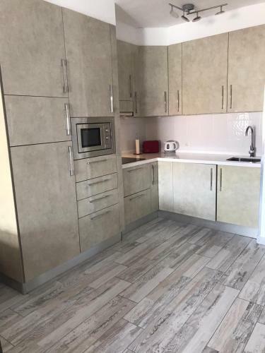Cozy Apartment In Los Cristianos